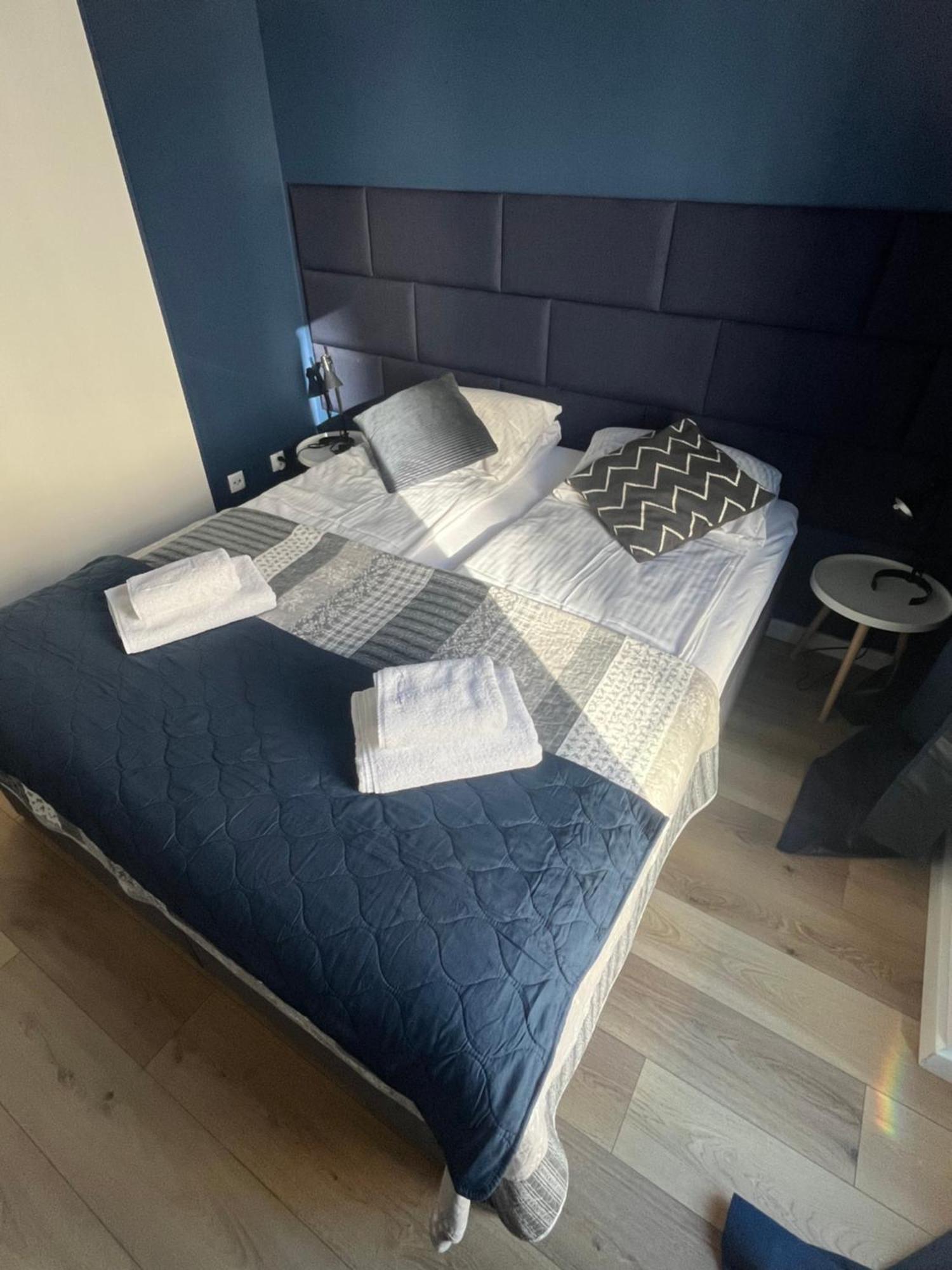 Al-Dom Apartamenty Kniewskiego 11 Kołobrzeg Exteriör bild